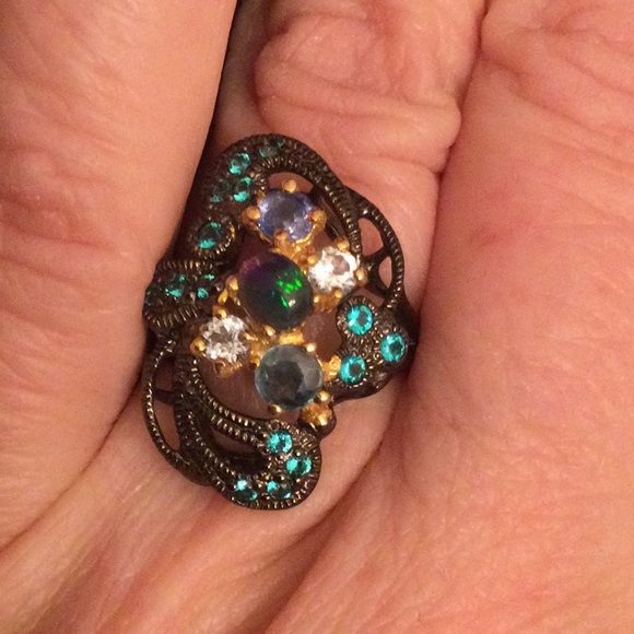 Genuine Black Opal Ring With Sapphires - Picture 9 of 11
